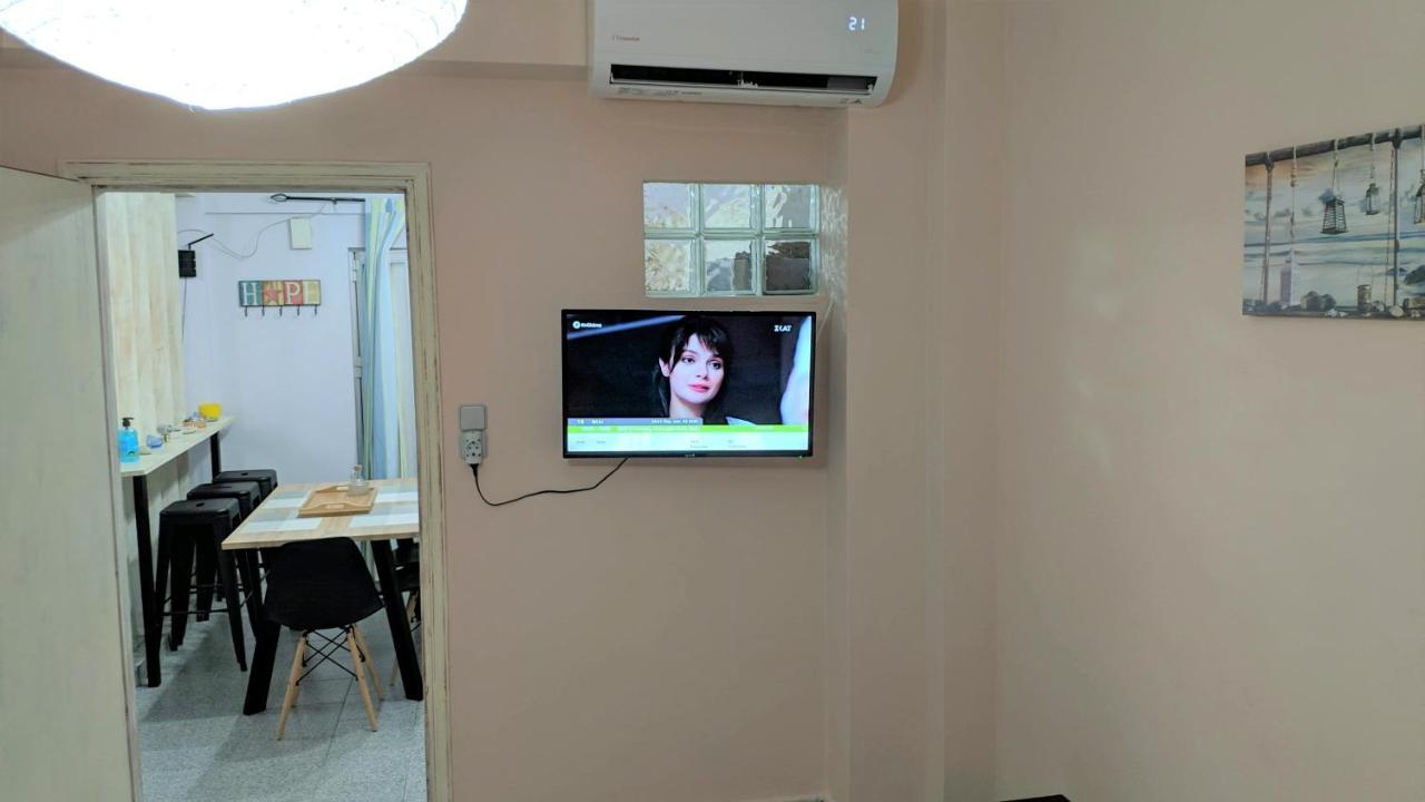 Adonis Villa 考特索纳里 外观 照片